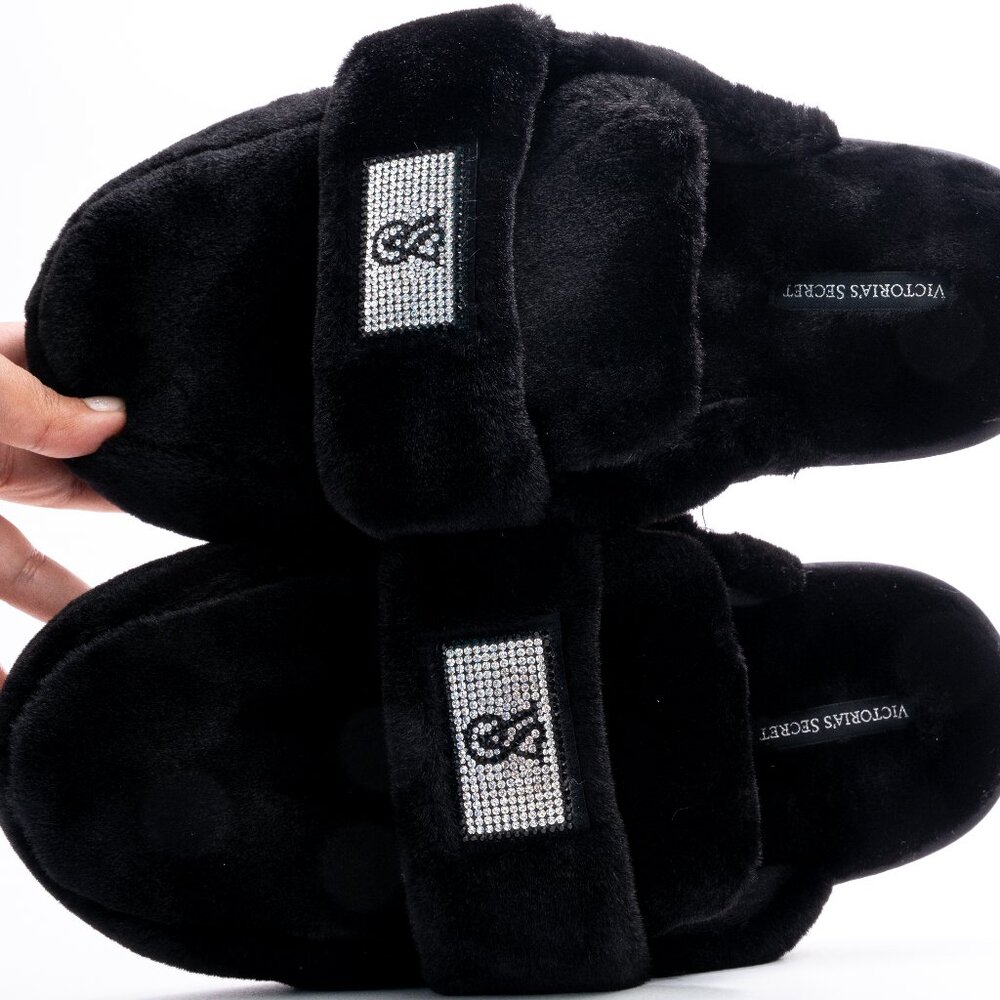 Victoria's Secret Women's Bling Strap Slippers Large